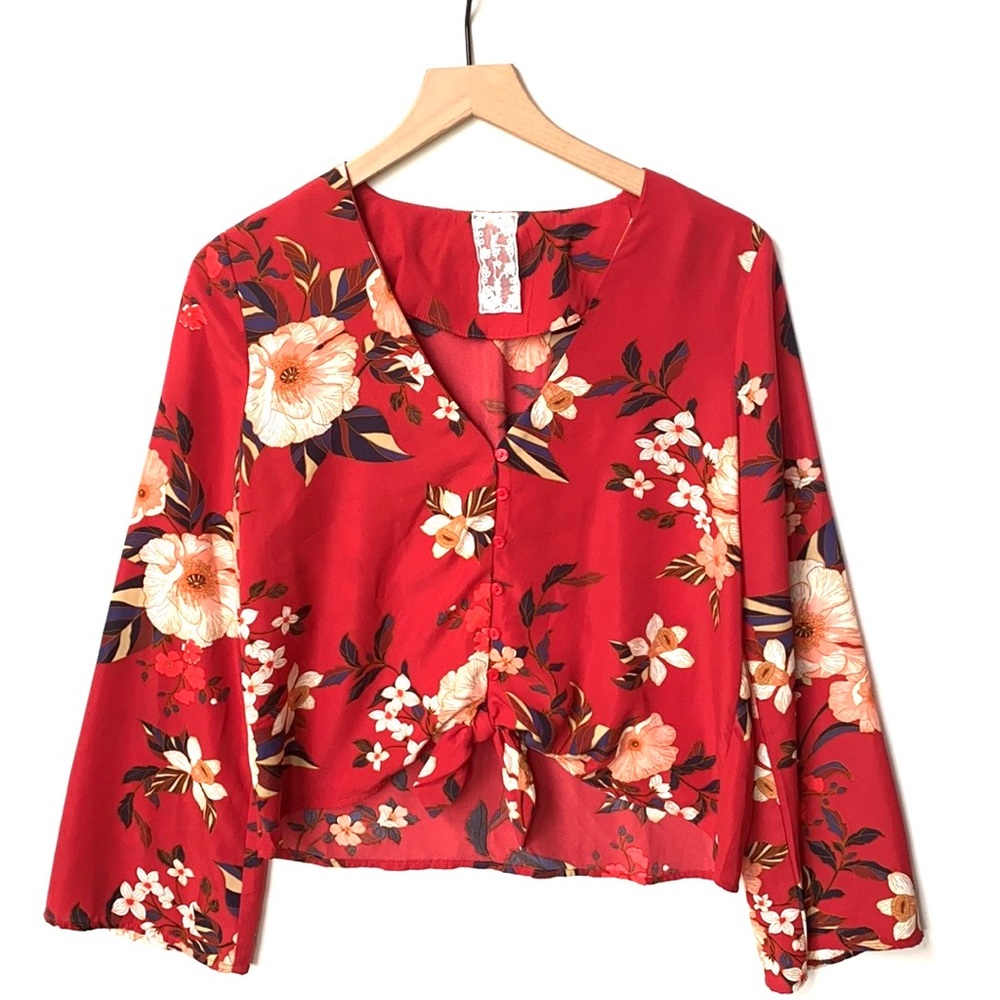 Sadie & Sage Floral Tie Flare Sleeve Crop Top,Sz M